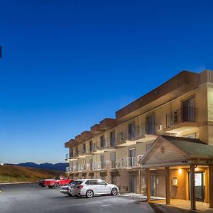 Days Inn By Wyndham Medford