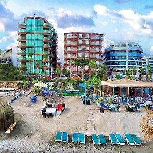 Club Bayar Beach Hotel